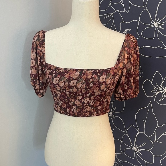 NWT Altar'd State Floral Print Crop Top Short Sleeve, Size Small S - Picture 3 of 7